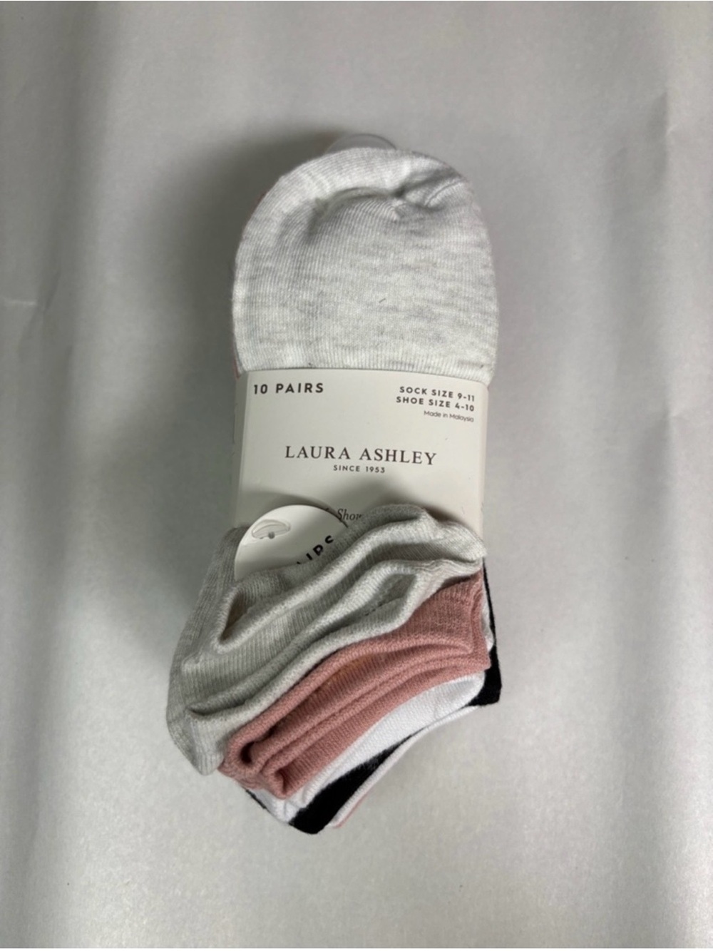New Laura Ashley Socks Women’s 10 Pair Multicolor No Show Socks Casual Active